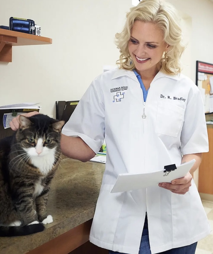 veterinarian uniforms danbury ct